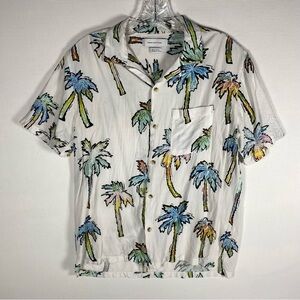URBAN OUTFITTERS Gradient Palms trees SMALL Short Sleeve Button-Down beach vaca